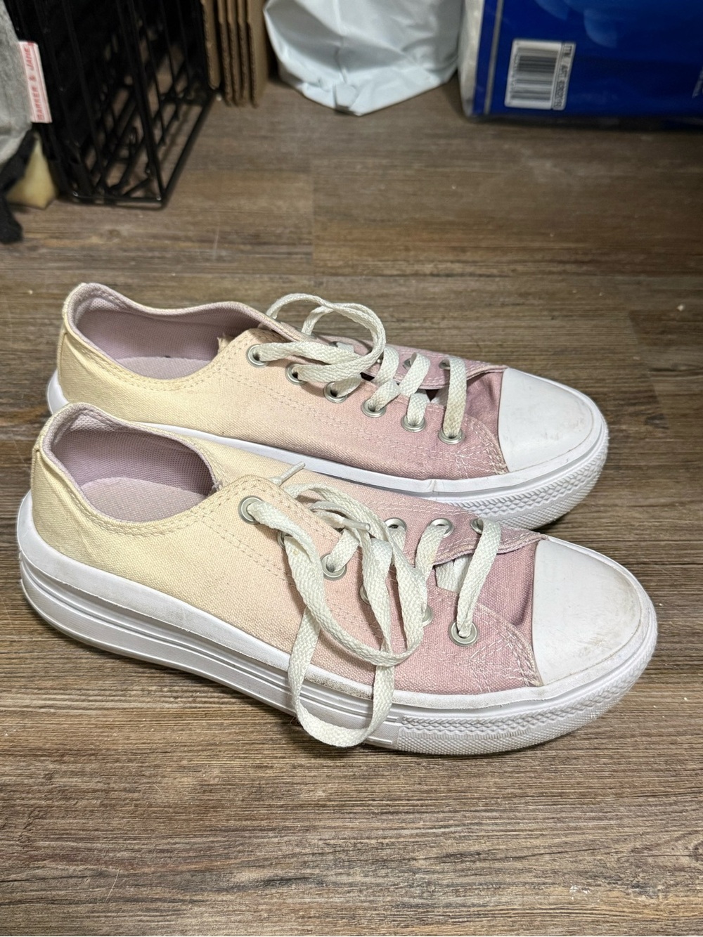 Converse Low-Top Sneakers in Pink and Cream - Women's Casual Shoes